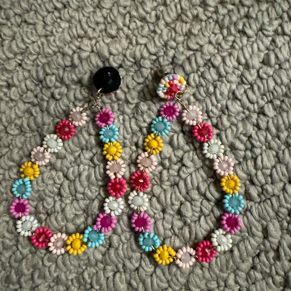 Earrings - Picture 2 of 2